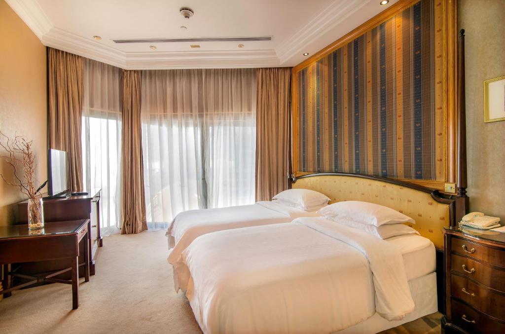 Resort Sheraton & 5*